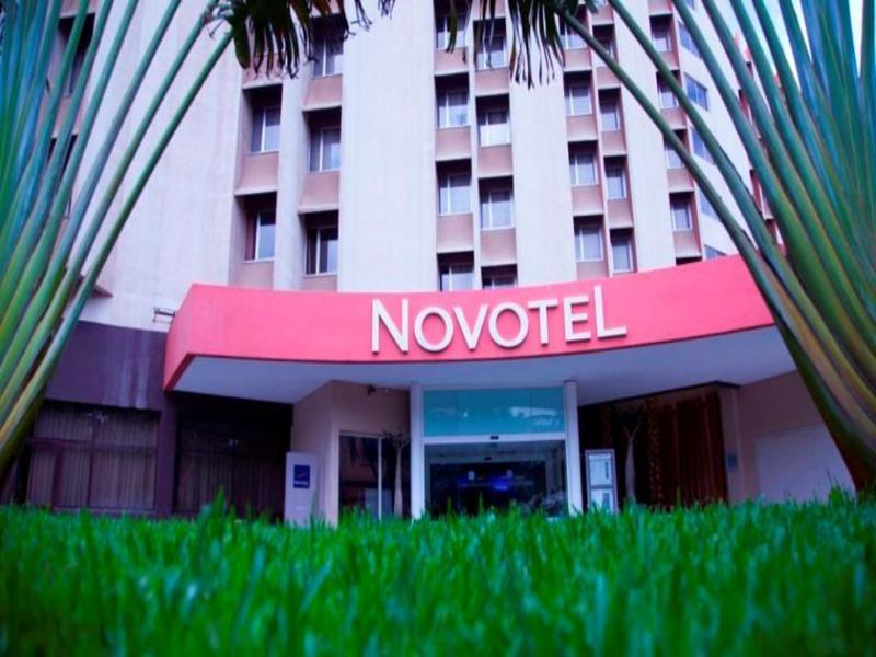 Novotel דקר מראה חיצוני תמונה