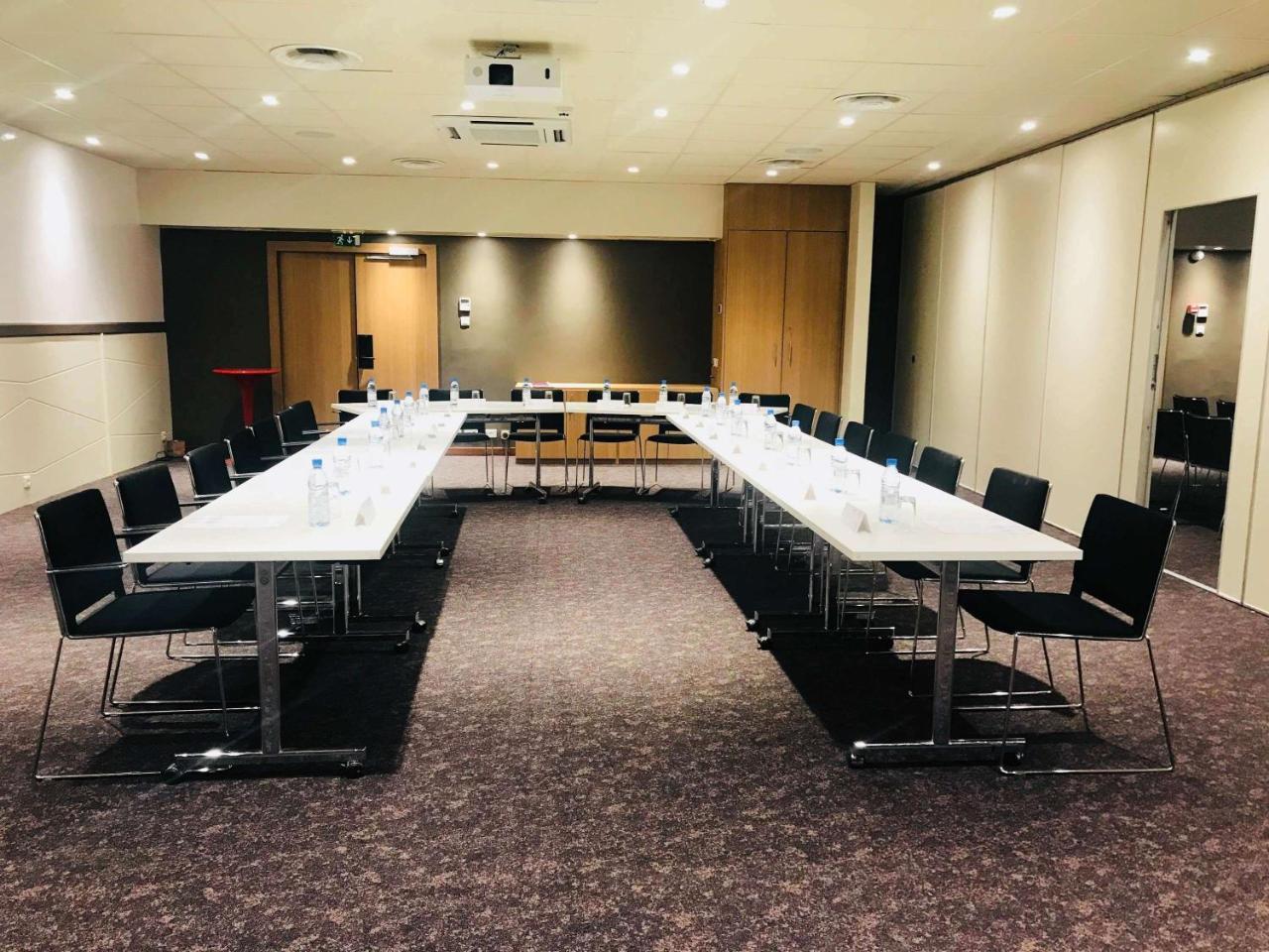 Novotel דקר מראה חיצוני תמונה